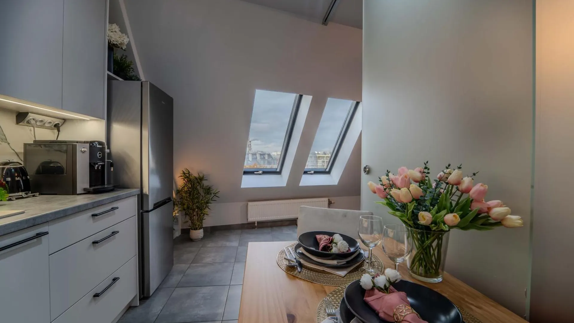Luksusowy Apartament W Samym Centrum Miasta Wroclaw 0*,  Poland