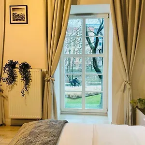  Апартаменты Absyntapartments 24 Rynek